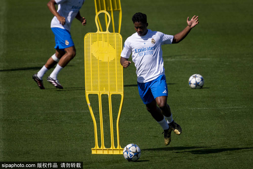 格列兹曼200球里程碑：西蒙尼盛赞他的贡献与马竞的未来